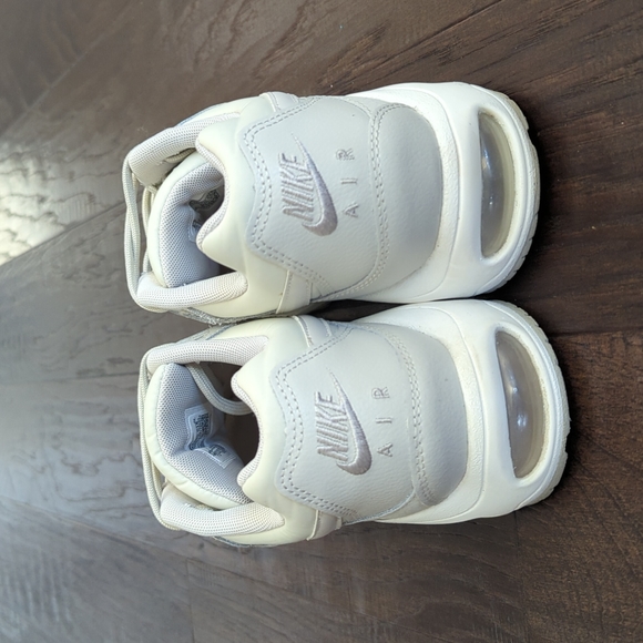 Nike Air Max Command - Picture 2 of 8